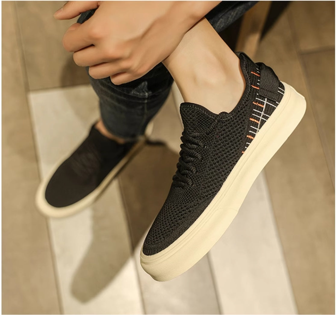 Men's Flat Breathable Thin Deodorant Casual Mesh Surface Shoes