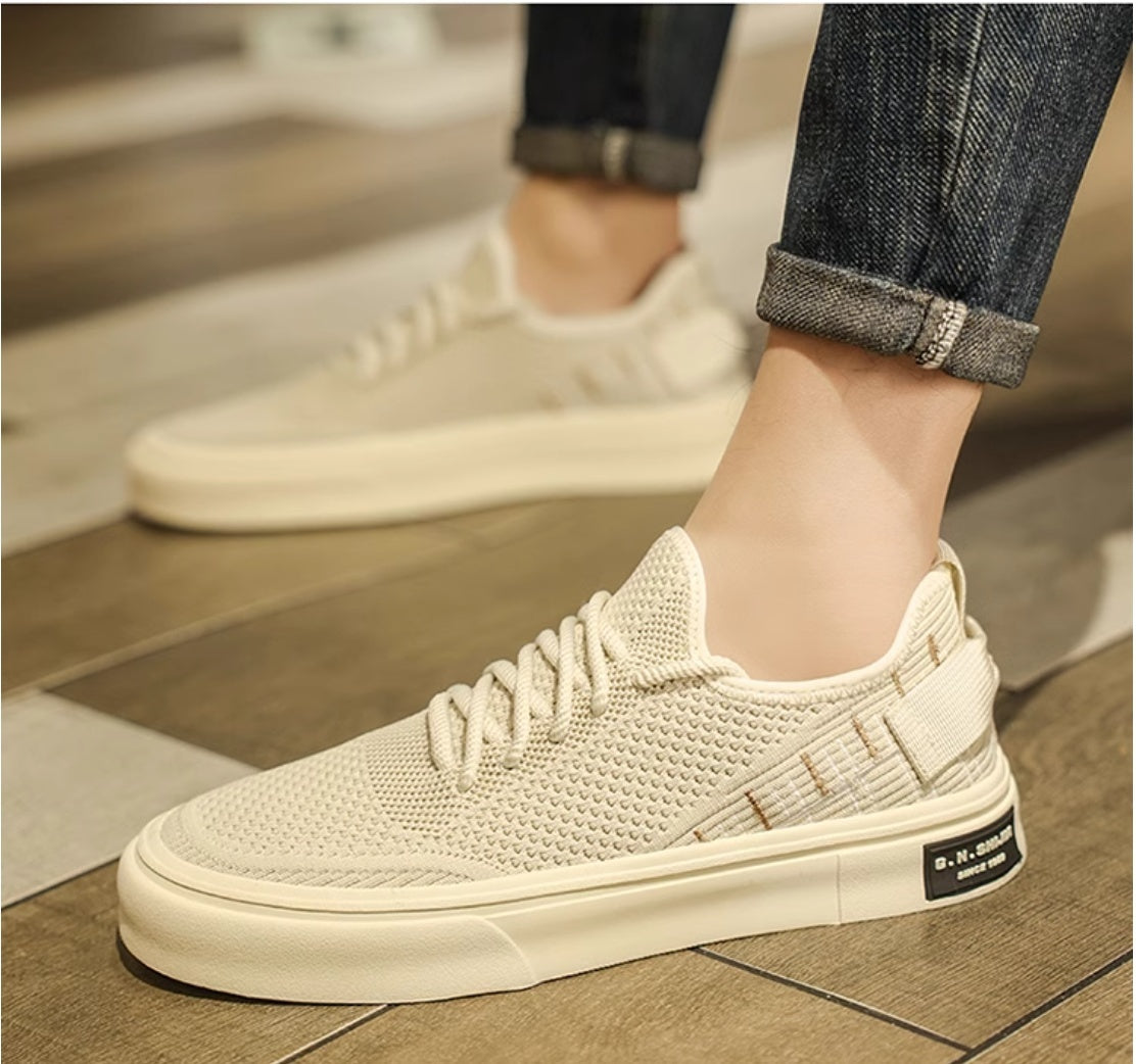 Men's Flat Breathable Thin Deodorant Casual Mesh Surface Shoes